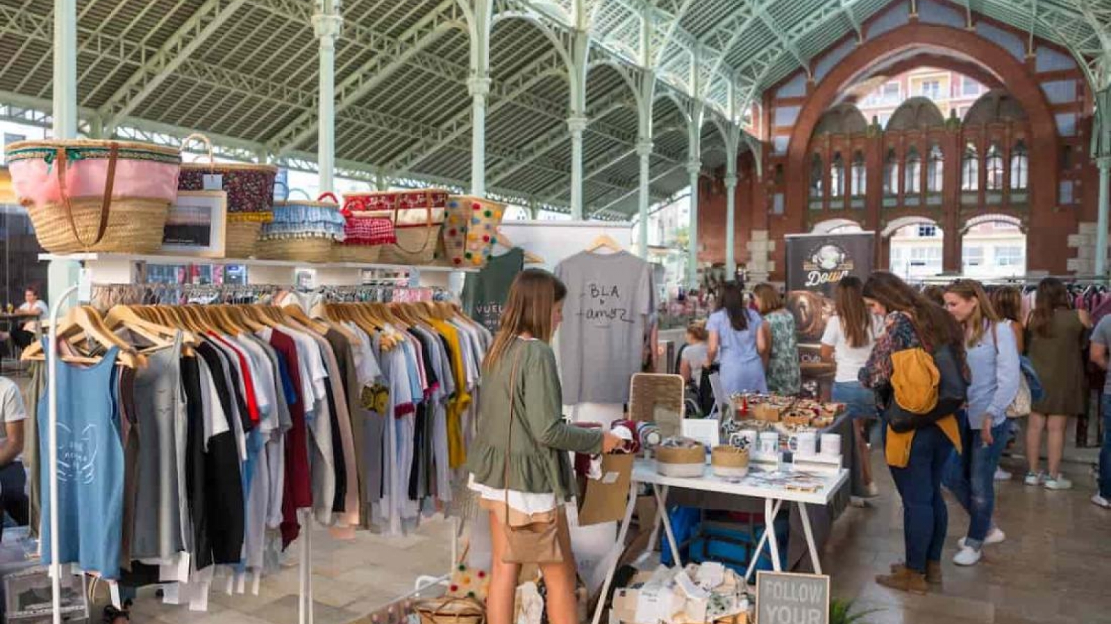 El Mercat de Colón se viste de gala