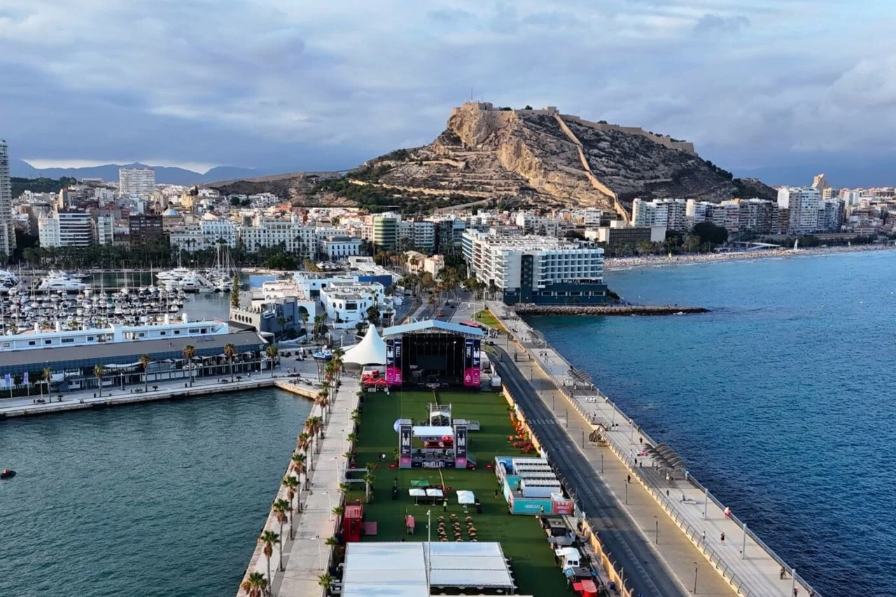 Alicante sube el volumen