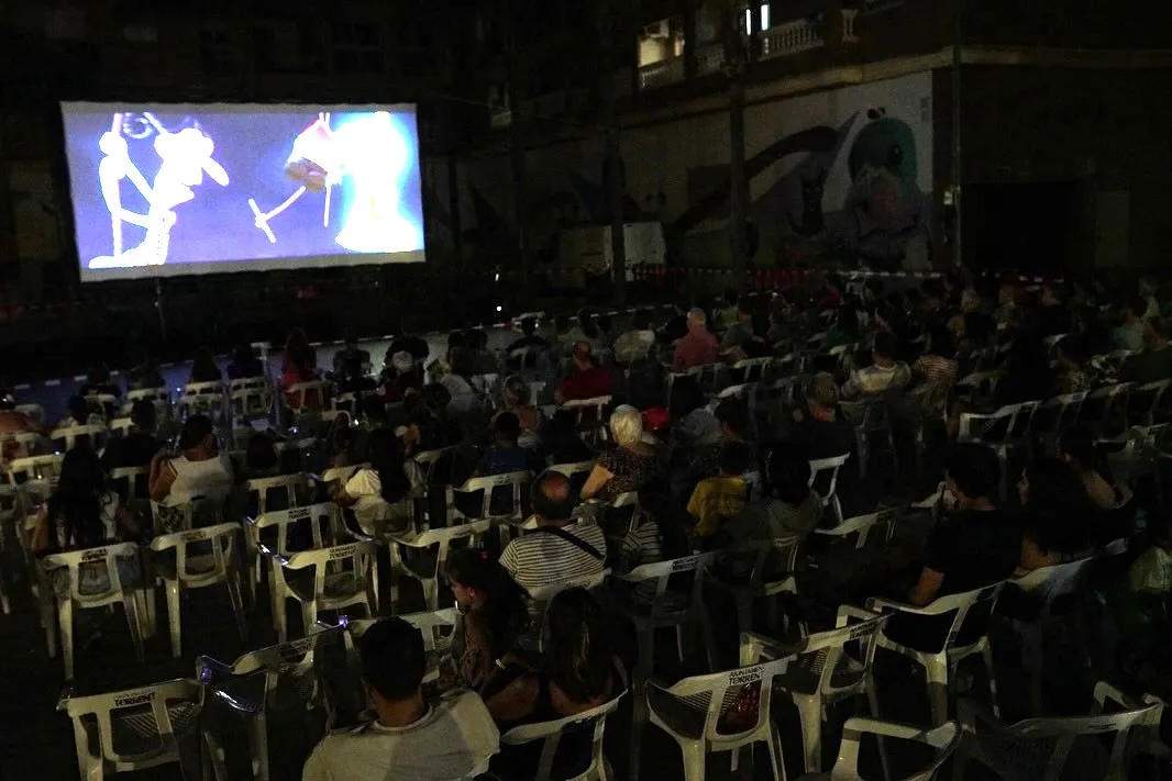 A la Lluna de Torrent