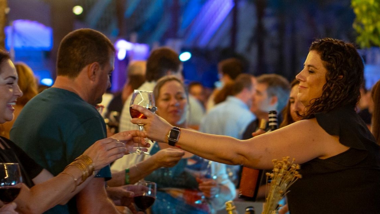 PROAVA celebra una nueva edición de su tradicional evento, la Noche del Vino y la Música