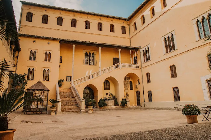 El Palacio de los Borgia, la antigua y deslumbrante residencia familiar en Valencia, está abierto al público por 8 euros la entrada