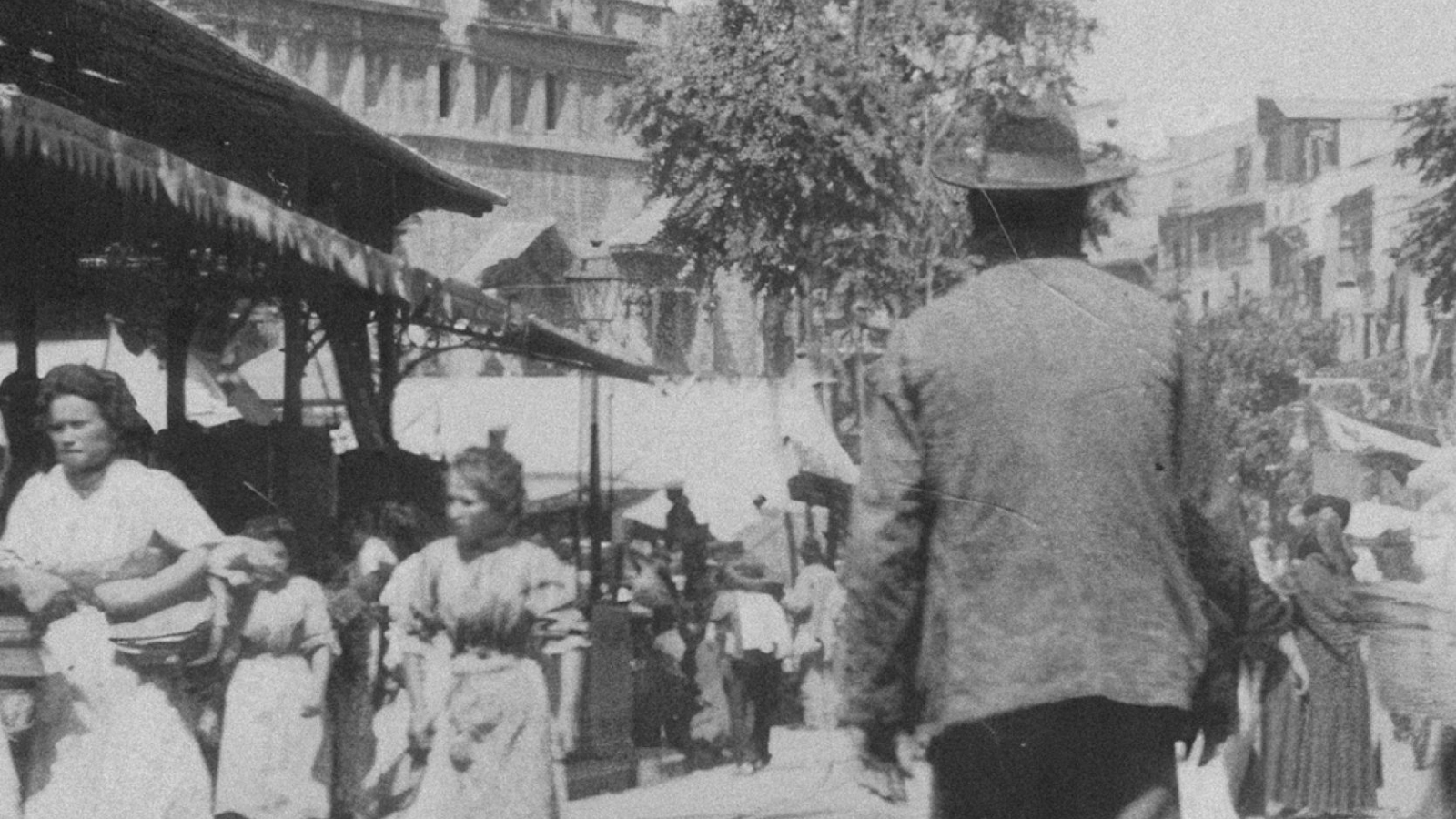Una nueva exposición revive la ciudad del siglo XIX