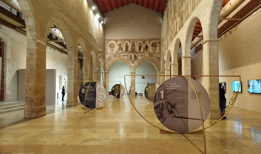 El Santo Cáliz se vuelve exposición en el Almudín