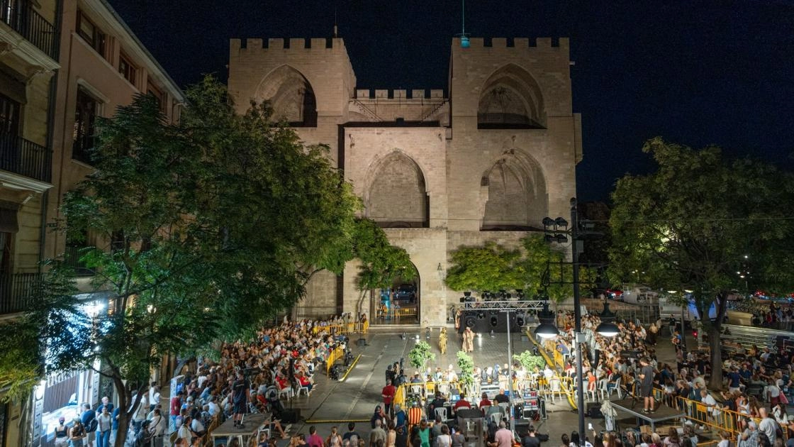 Moros y Cristianos 🌙