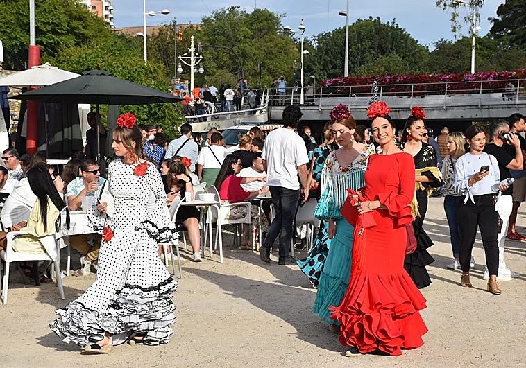 Valencia se viste de lunares